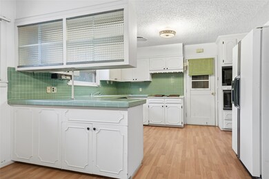 3929 Huaco Ln, Waco, TX 76710 - photo 3