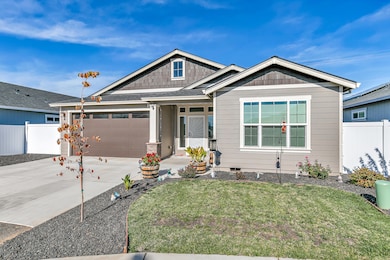 3765 Nicholas Way, White City, OR 97503 - photo 2