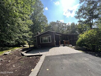 805 Oak Ct, Hawley, PA 18428 - photo 3