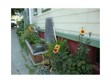 9 Brighton St unit 4, Providence, RI 02909 - photo 3