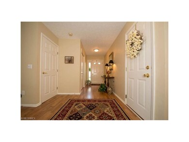 Foyer off of  side entrace