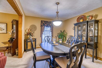 5322 Rosalie Ct, Newburgh, IN 47630 - photo 6