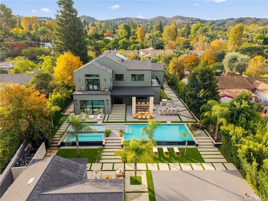 20511 Wells Dr, Woodland Hills, CA 91364 - photo 3