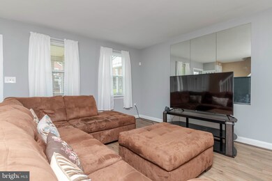 4606 Coleherne Rd, Baltimore, MD 21229 - photo 4