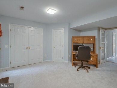 13507 Bannacker Place, Herndon, VA 20171 - photo 7
