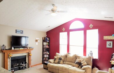 659 S Murray Hill Rd, Columbus, OH 43228 - photo 6