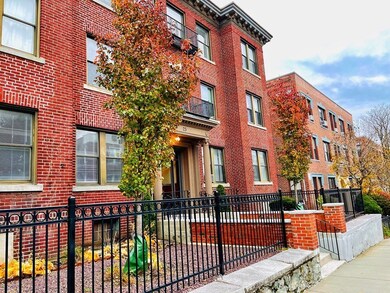 25 Park Vale Ave unit 1, Allston, MA 02134 - photo 2