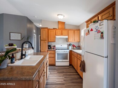 13625 E Lazy River Dr, Dewey-Humboldt, AZ 86329 - photo 7