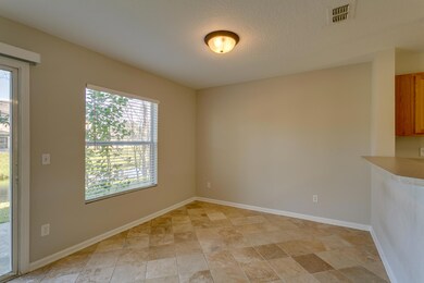 06 Dining Room VIew 1