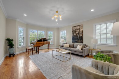 74 Bayview Ave unit A, Port Washington, NY 11050 - photo 4