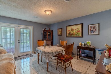 542 Longfellow Blvd, Lakeland, FL 33801 - photo 5