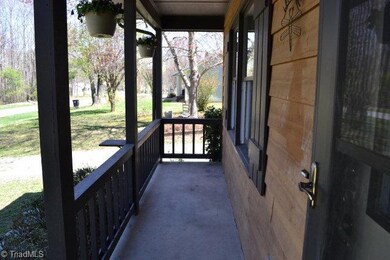 217 Brookside Dr, Millers Creek, NC 28651 - photo 4