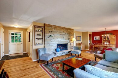 18823 Olympic View Dr, Edmonds, WA 98020 - photo 7