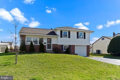 215 Ashford Dr, Broomall, PA 19008 - photo 2