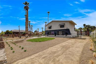 2685 S Tenaya Way, Las Vegas, NV 89117 - photo 2