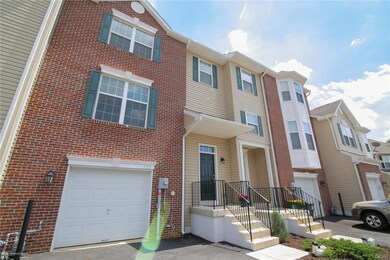 5320 Spring Ridge Dr E, Macungie, PA 18062 - photo 2