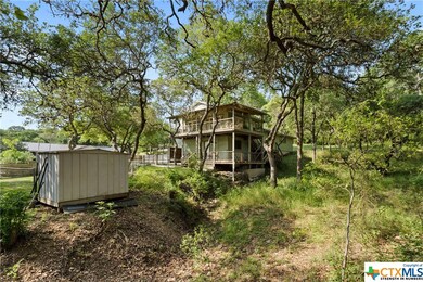 301 Oak Ridge Dr, San Marcos, TX 78666 - photo 4