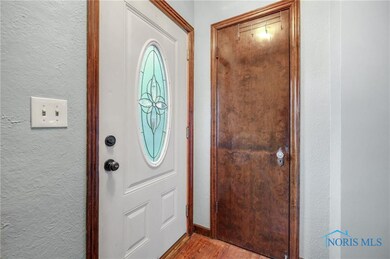 4317 Walker Ave, Toledo, OH 43612 - photo 4