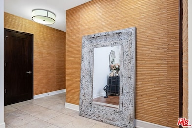 447 N Doheny Dr unit 102, Beverly Hills, CA 90210 - photo 7