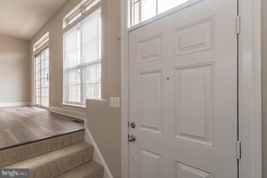 46360 Pryor Square, Sterling, VA 20165 - photo 5