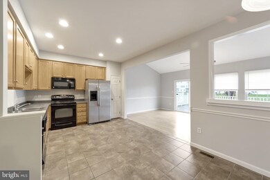 109 Larose Dr unit 3E, Coatesville, PA 19320 - photo 5