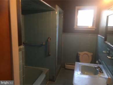 6538 Walnut Ave, Pennsauken, NJ 08109 - photo 3