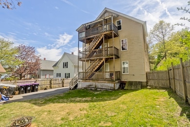 4 Columbia St, Holyoke, MA 01040 - photo 4