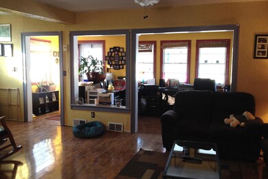 G_M Living Rm<|><|>