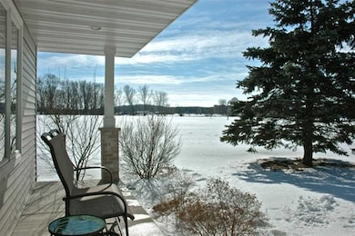 2856 Winterhazel Ln, Fitchburg, WI 53711 - photo 2