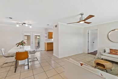 1003 W 31st St, Houston, TX 77018 - photo 5