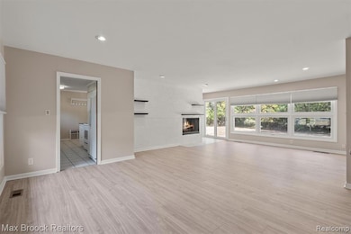 5312 Cambourne Place, West Bloomfield, MI 48322 - photo 4