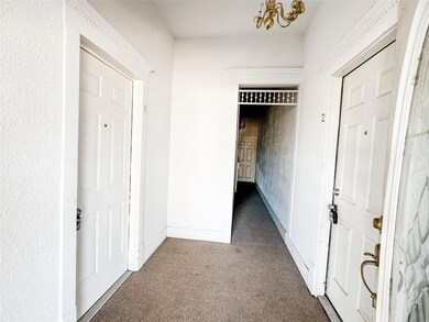 526 W Munson St, Denison, TX 75020 - photo 6