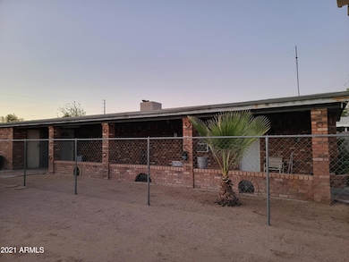 114 N Exeter St, Chandler, AZ 85225 - photo 2