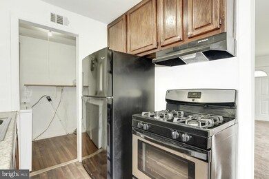 1403 Ruatan St, Hyattsville, MD 20783 - photo 6