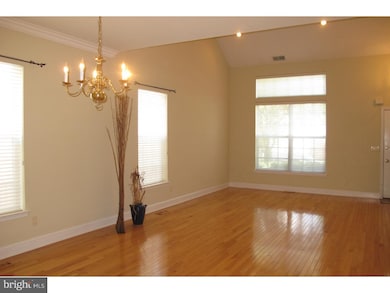 24 Belmont Dr, Trenton, NJ 08691 - photo 2