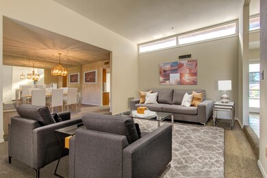 007_formal-living-room