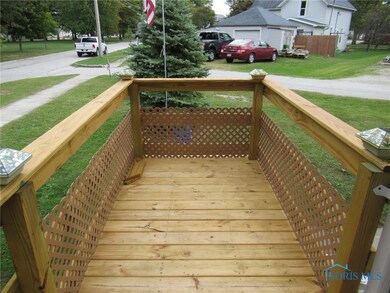 354 Ottawa St, Elmore, OH 43416 - photo 5