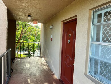 7591 NW 1st St unit 401, Margate, FL 33063 - photo 4