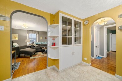 2908 N Milton St, Muncie, IN 47303 - photo 6