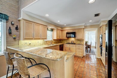 338 Tamerlaine Dr, Houston, TX 77024 - photo 3