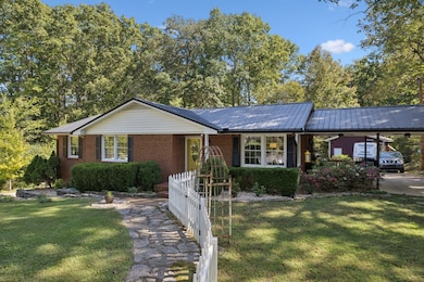 1048 Highway 100, Centerville, TN 37033 - photo 2