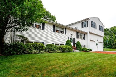 14 Sandra Rd, Peabody, MA 01960 - photo 3