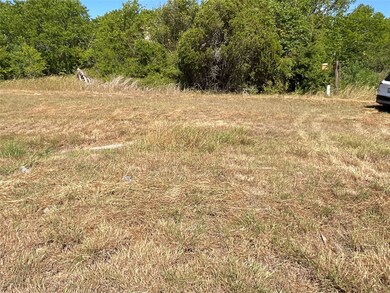 77A North St, Cuero, TX 77954 - photo 6