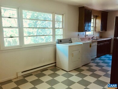 105 N Baker St unit A, Charlottesville, VA 22903 - photo 3