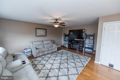 200 Aden Dr, Strasburg, VA 22657 - photo 6