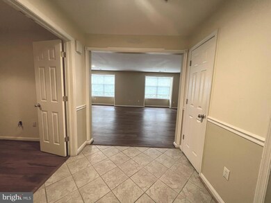 4700 Coyle Rd unit 205, Owings Mills, MD 21117 - photo 2