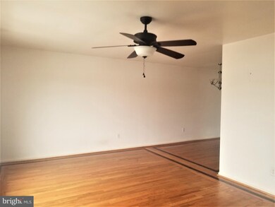 8931 Ashton Rd, Philadelphia, PA 19136 - photo 3