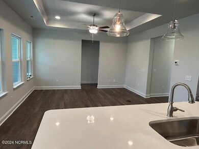 107 Harvest Dr, Jacksonville, NC 28540 - photo 2