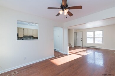 22 Dresden Ct unit 24, Delmar, NY 12054 - photo 3
