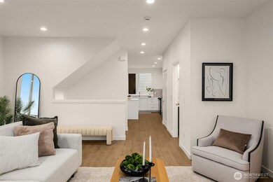 2103 SW Genesee St, Seattle, WA 98106 - photo 5